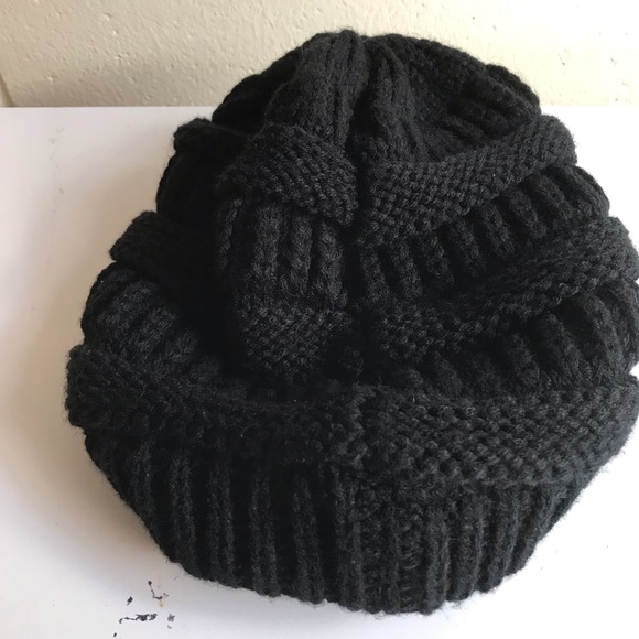 🧢🖤BLACK KNITTED BEANIE🖤🧢 - Picture 3 of 6